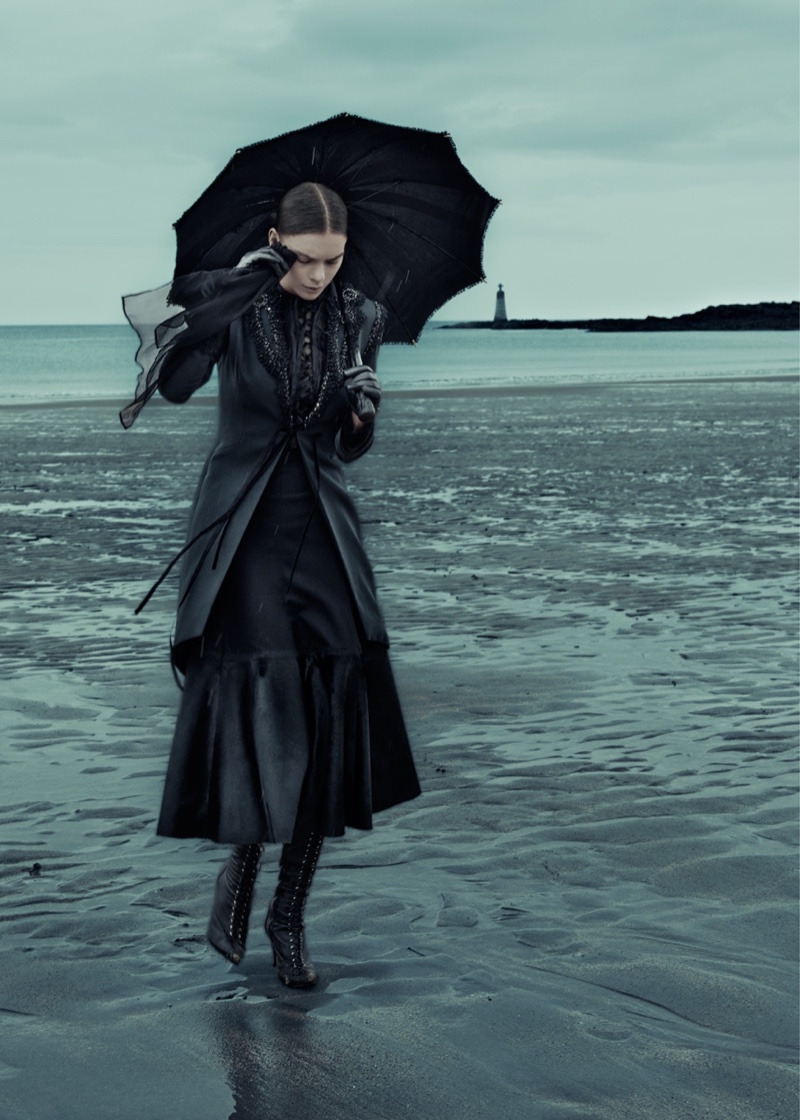 Gothic-Outfit-Inspiration-ELLE-Germany03