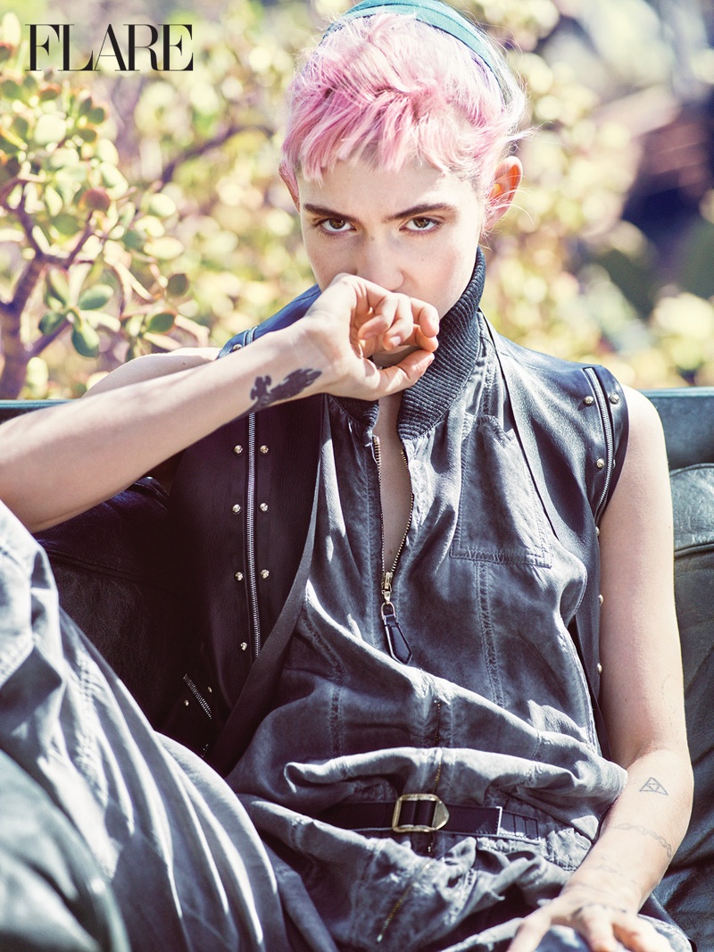 Grimes-Flare-Magazine-Winter-2015-Cover-Photoshoot05