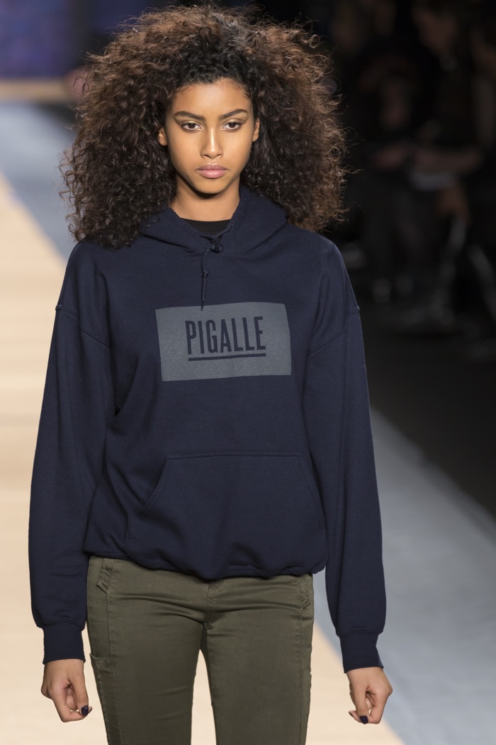 Natural Hairstyles on Models: Black Models with Natural Hair Natural Hairstyles on Models: Black Models with Natural Hair