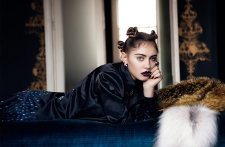 Jude Law’s Daughter, Iris, Lands First Modeling Gig Jude Law’s Daughter, Iris, Lands First Modeling Gig