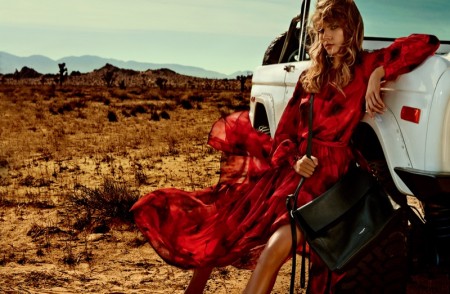 Maryna Linchuk Masters Desert Style in Vogue Japan Editorial