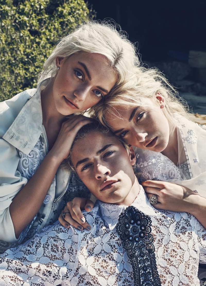 Pyper-America-Smith-Siblings-Beach-Editorial-Marie-Claire04