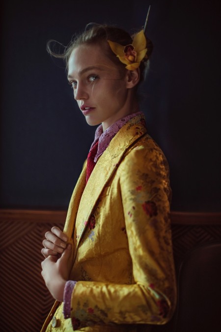 Anja Rubik & Sasha Pivovarova Stun in Vogue China's February Issue