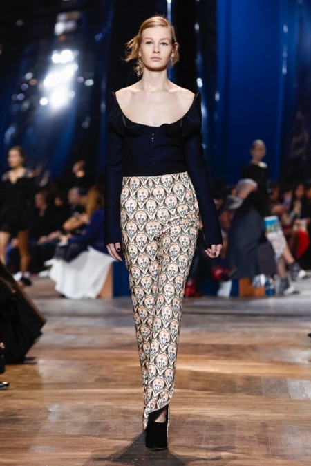 Dior Relies on the House Codes for Spring Couture