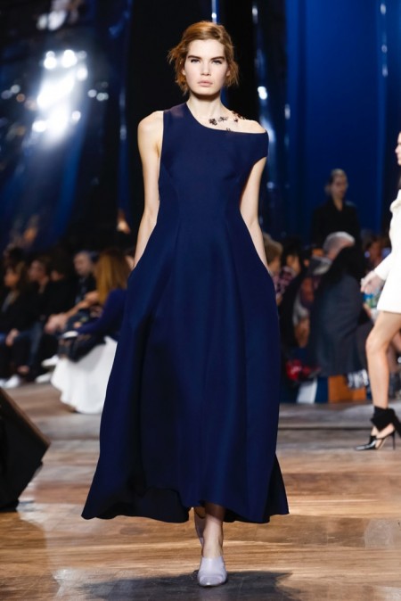 Dior Relies on the House Codes for Spring Couture