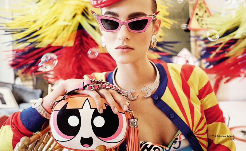 Maartje Verhoef poses with Powerpuff Girls bag in Moschino's spring 2016 campaign