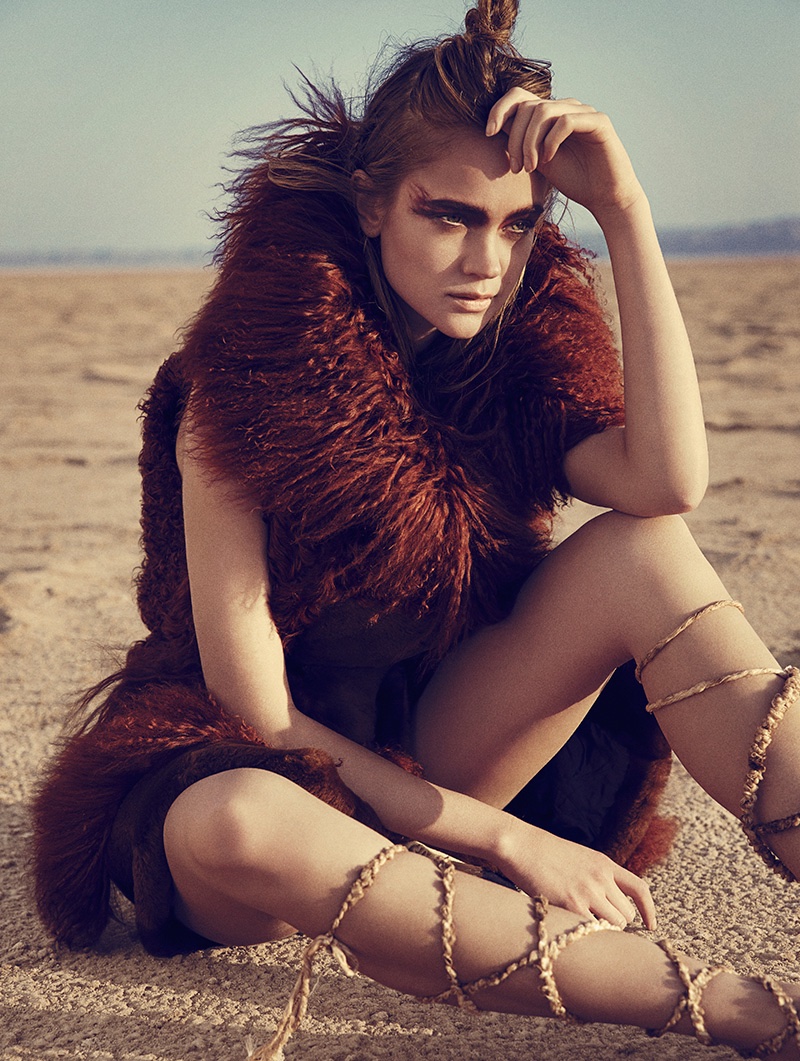 DESERT QUEEN: The model wears a fur vest from Just Cavalli