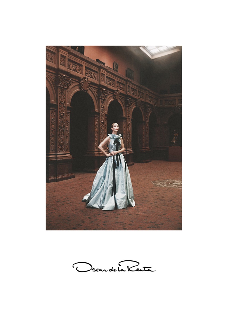 Oscar de la Renta's spring 2016 campaign was photographed inside the  Hispanic Society of America