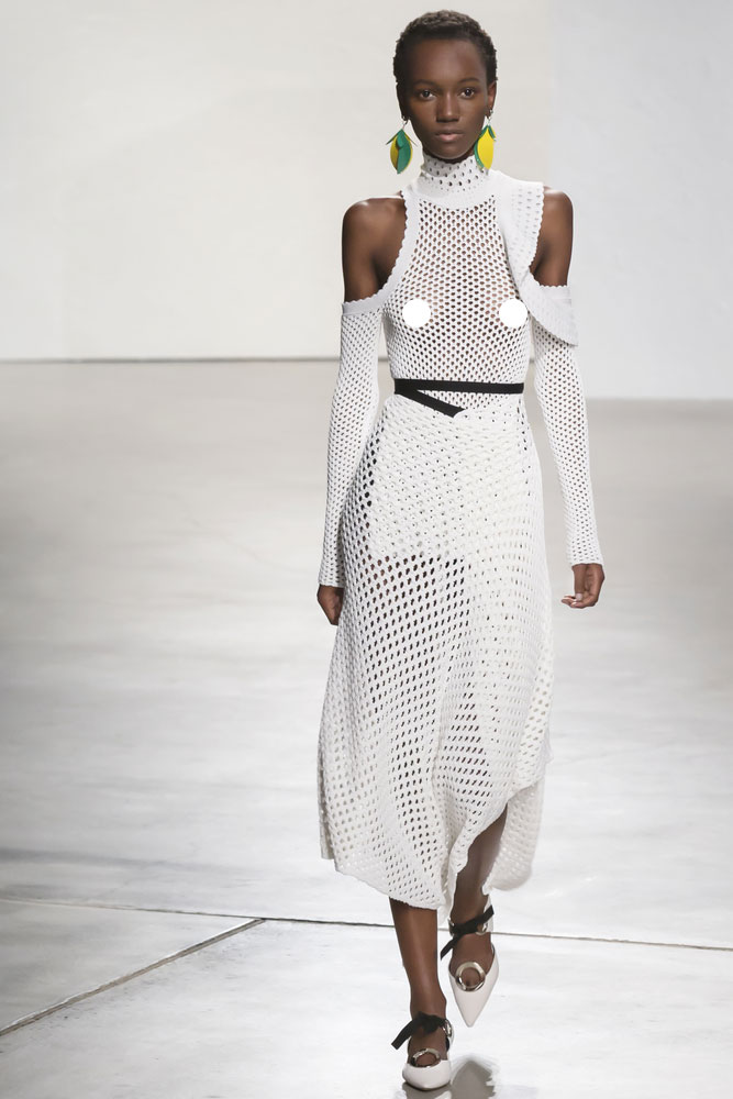 A look from Proenza Schouler's spring-summer 2016 show. Photo: Ovidiu Hrubaru / Shutterstock.com 