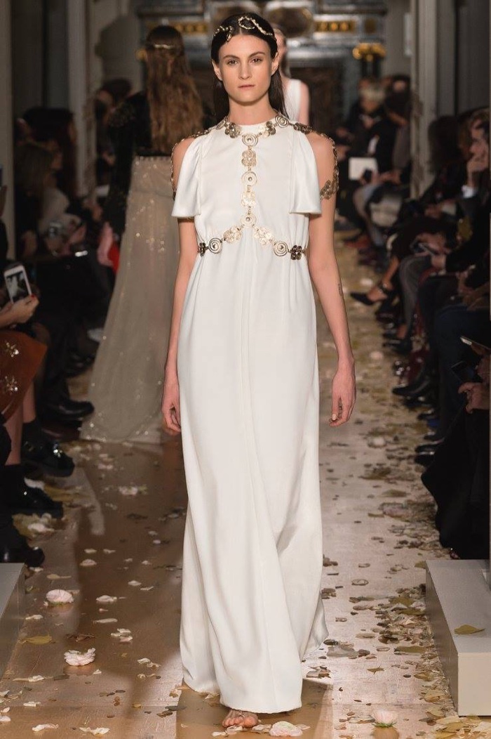 Ondoorzichtig vier keer Tactiel gevoel Valentino Spring 2016 Haute Couture