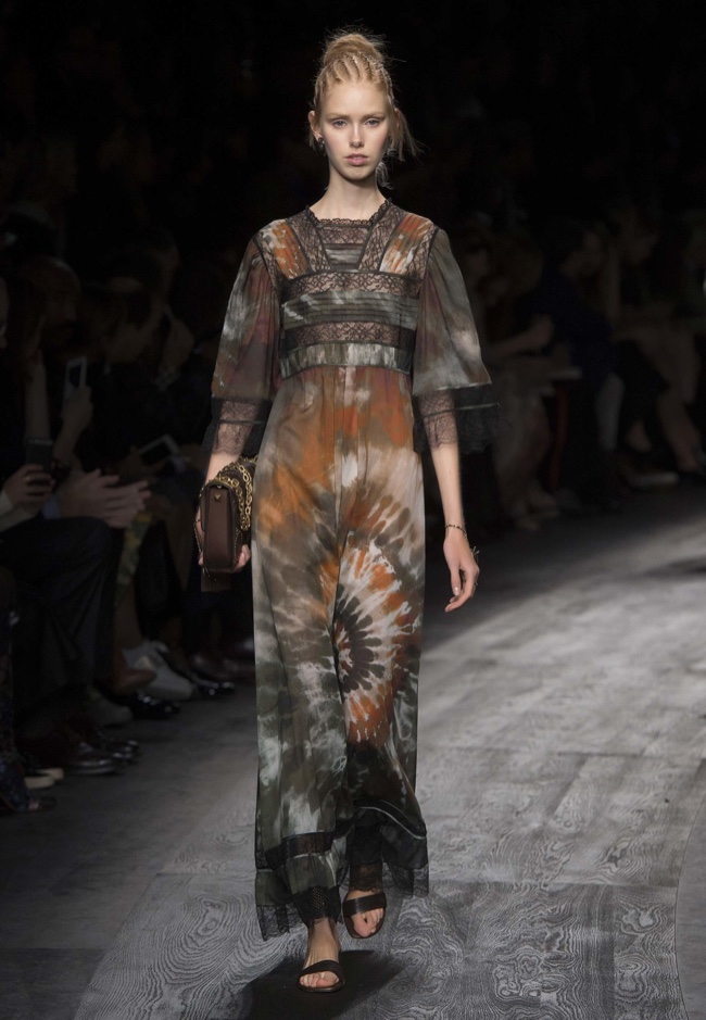 A look from Valentino's spring 2016 collection