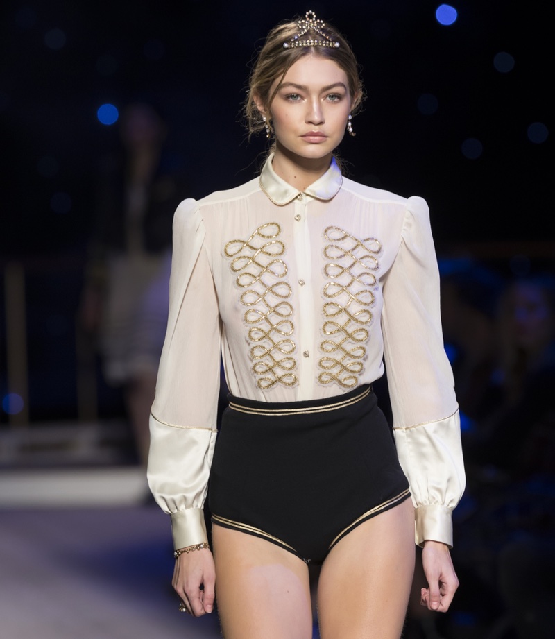 Gigi Hadid walks the runway at Tommy Hilfiger's fall-winter 2016 show at New York Fashion Week. Photo: Ovidiu Hrubaru / Shutterstock.com 