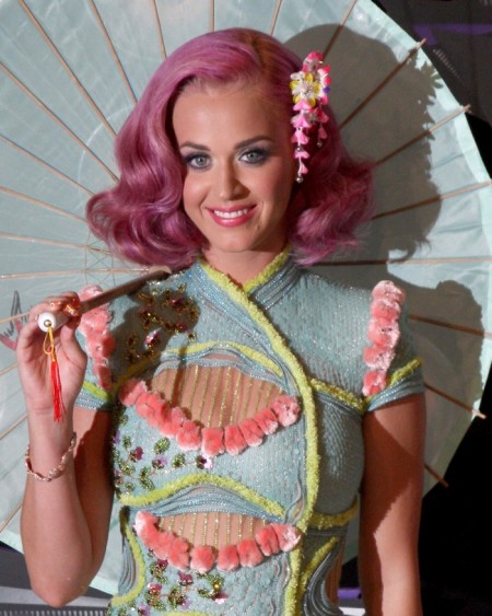Rainbow Beauty: Katy Perry's Most Colorful Hairstyles Rainbow Beauty: Katy Perry's Most Colorful Hairstyles