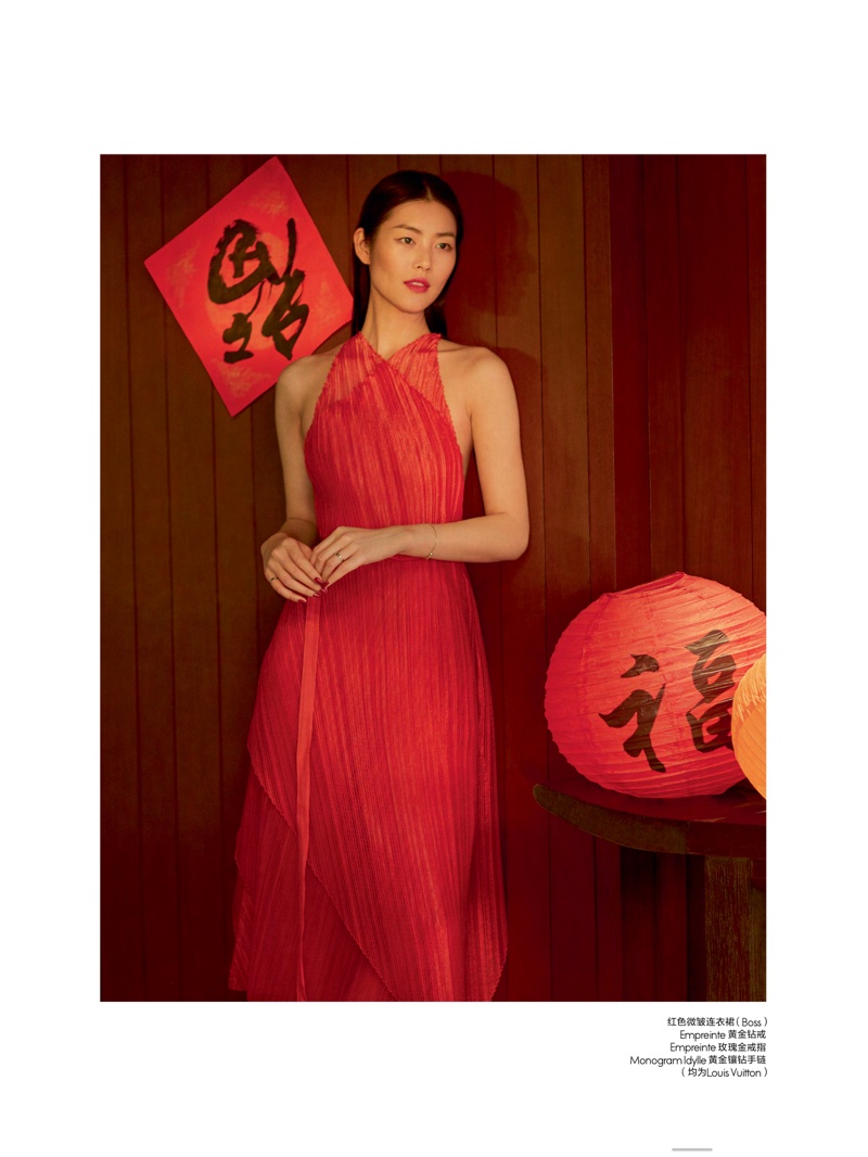 Liu Wen wears red BOSS dress with pleating
