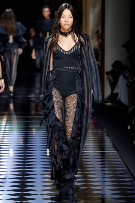Balmain Fall 2016 | Paris Fashion Week