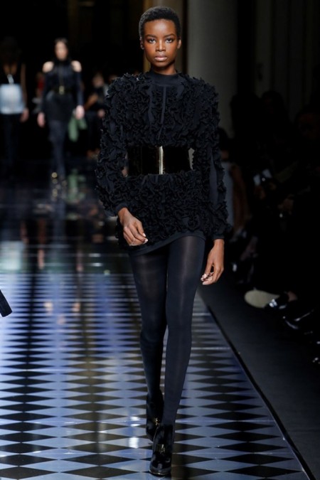 Balmain Fall 2016 | Paris Fashion Week