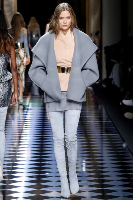 Balmain Fall 2016 | Paris Fashion Week