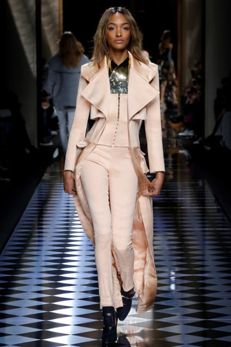 Balmain Fall 2016 | Paris Fashion Week