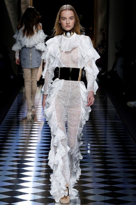 Balmain Fall 2016 | Paris Fashion Week