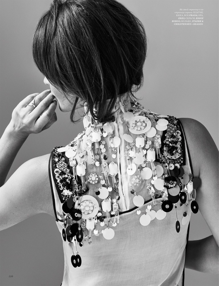 Helena Christensen Looks As Elegant as Ever in BAZAAR Kazakhstan