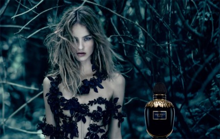 Alexander McQueen Launches Signature Fragrance - Find Out the Details Alexander McQueen Launches Signature Fragrance - Find Out the Details