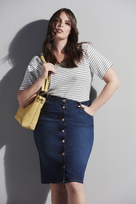 Candice Huffine Models River Island's Curvy Spring Options Candice Huffine Models River Island's Curvy Spring Options