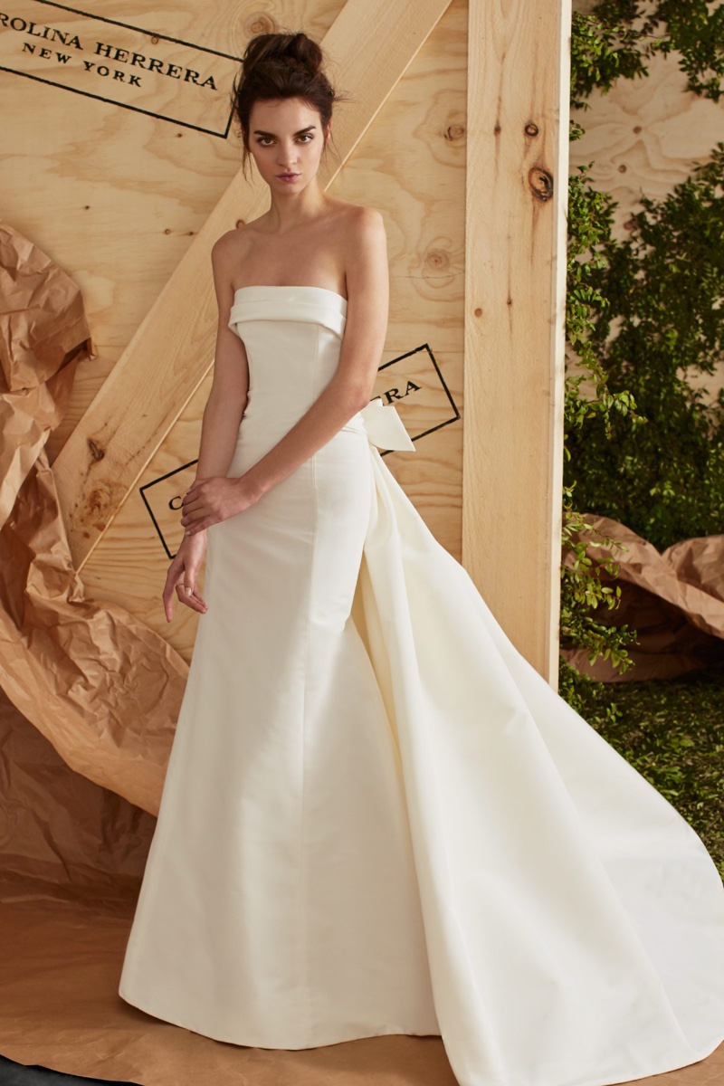 The Arielle gown from Carolina Herrera Bridal’s spring 2017 collection is made of silk faille