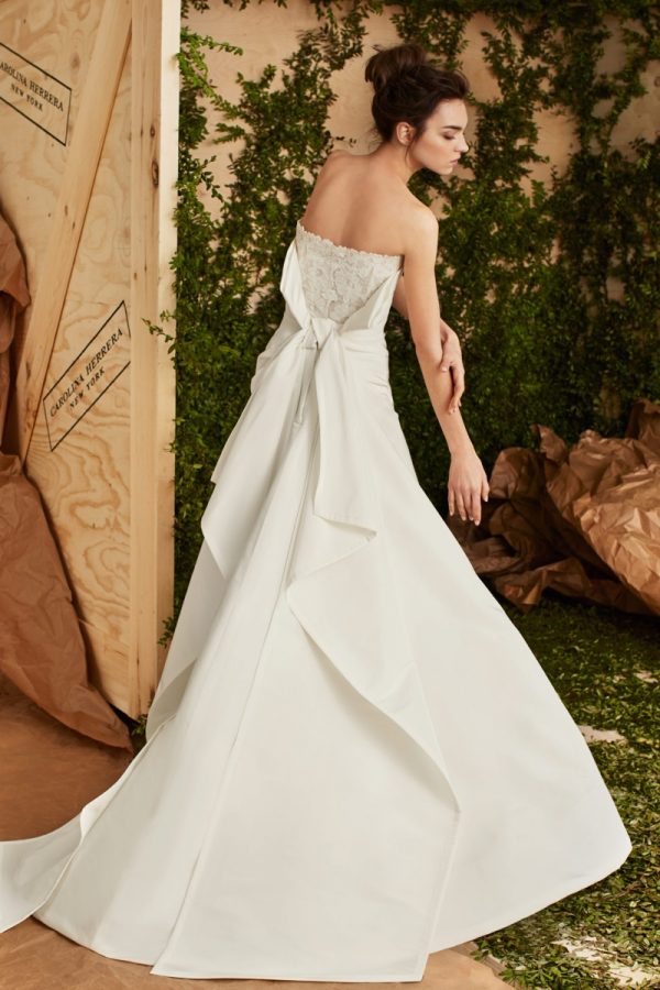 plus size reception outfit for bride