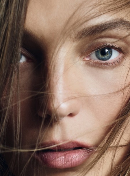 Daria Werbowy Wears the Most Romantic Spring Looks for BAZAAR UK