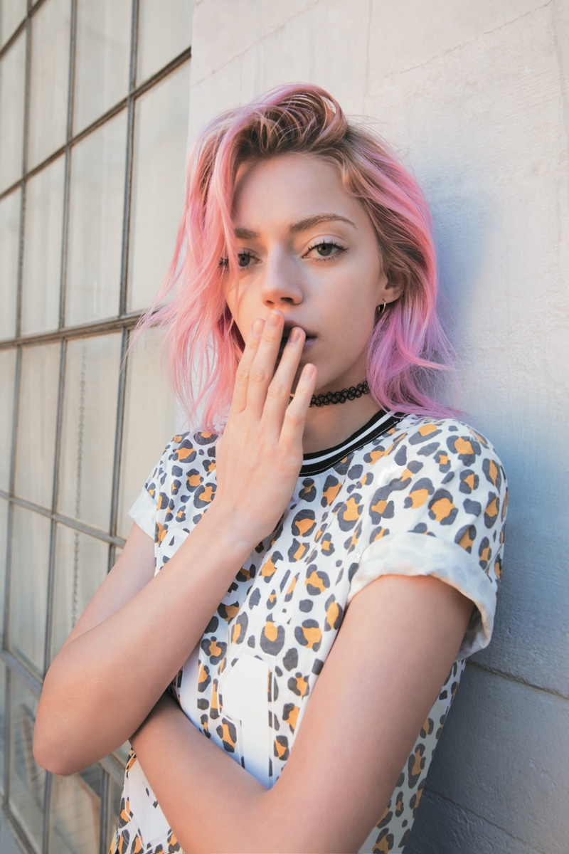 Showing off her pink hairstyle, Pyper America Smith stars in Forever 21's summer 2016 campaign