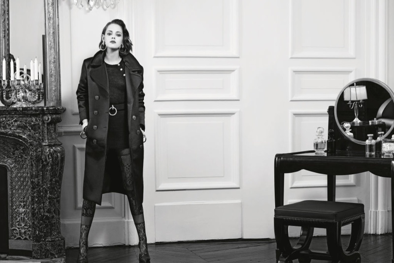 Kristen Stewart stars in Chanel's Paris in Rome pre-fall 2016 campaign