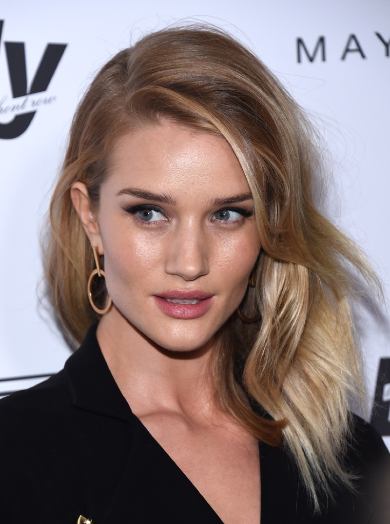 MARCH 2016: Rosie Huntington-Whiteley attends the 2016 Daily Front Row Los Angeles Awards with a Moroccanoil beauty look. Photo: DFree / Shutterstock.com