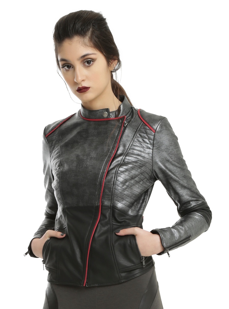 Star Wars: The Force Awakens x Her Universe Clothing Buy