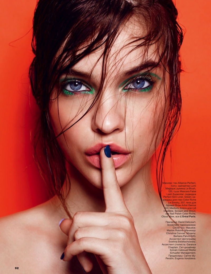 Barbara Palvin wears the wet hair look with a black manicure