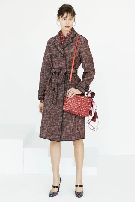 Bottega Veneta Focuses on Polished Pastels for Resort 2017