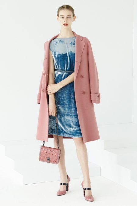Bottega Veneta Focuses on Polished Pastels for Resort 2017