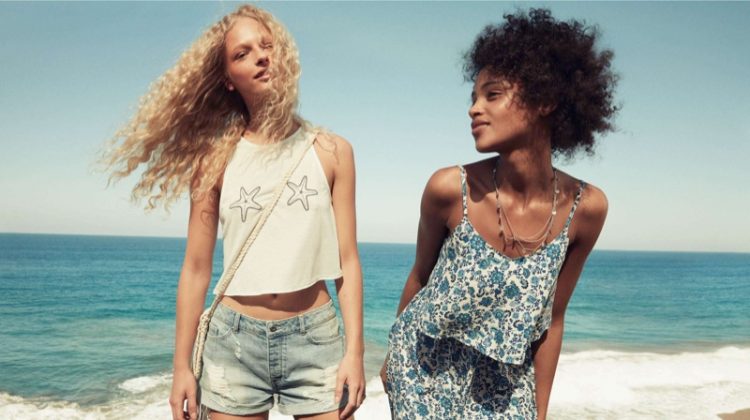 Soak Up the Sun in These H&M Divided Styles