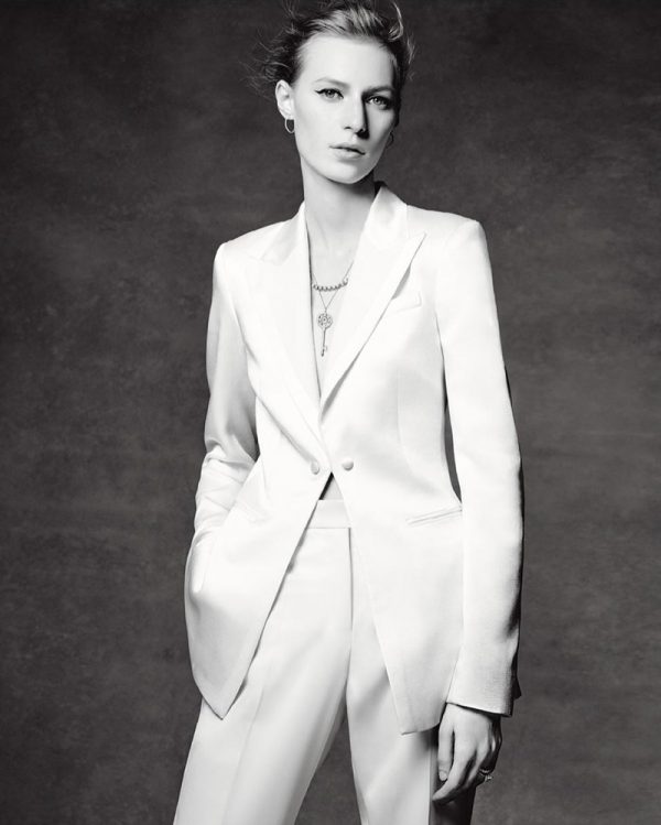 Julia Nobis Stuns in Tiffany & Co.'s Latest Jewelry – Fashion Gone Rogue