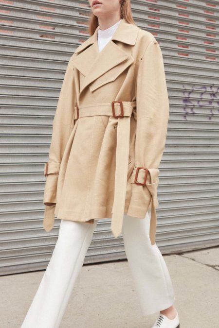 Calvin Klein Keeps It Light for Resort 2017
