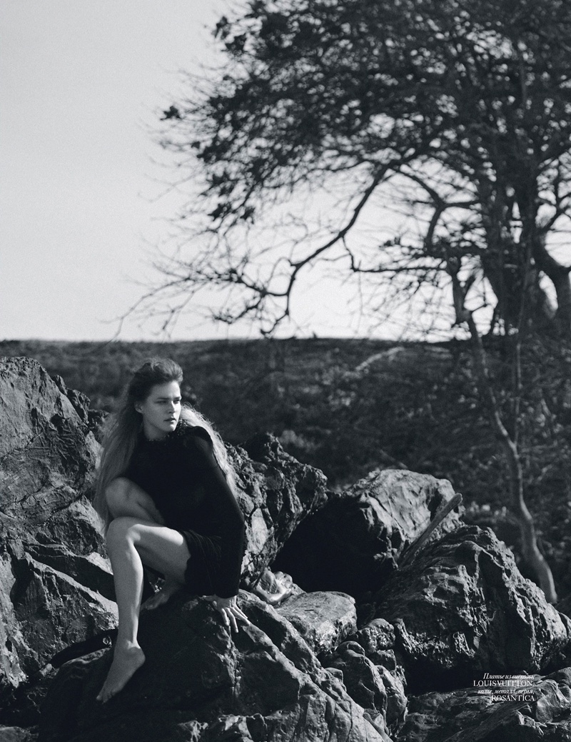 Photographed by An Le, Carmen Kass poses in Panama