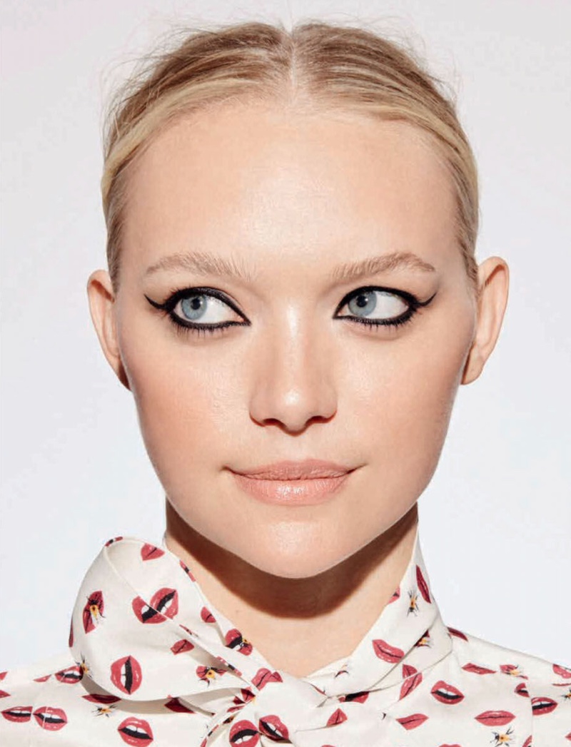 Gemma Ward wears bold eyeshadow look