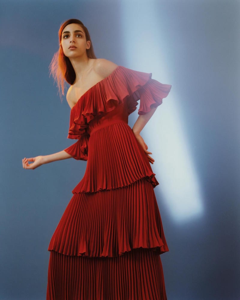 Self Portraits features an off-the-shoulder dress in pre-fall 2016 campaign