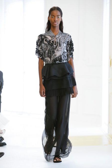 Dior Goes Relaxed for Fall 2016 Haute Couture
