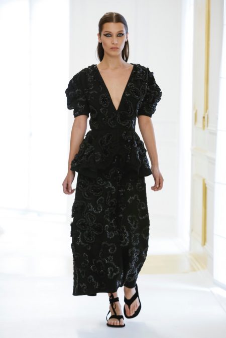 Dior Goes Relaxed for Fall 2016 Haute Couture