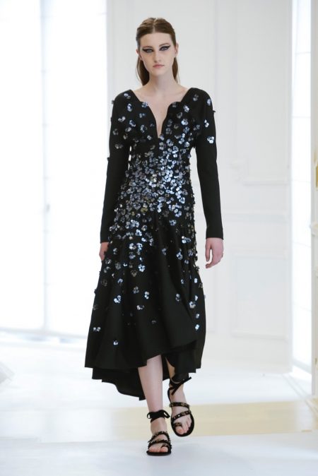 Dior Goes Relaxed for Fall 2016 Haute Couture
