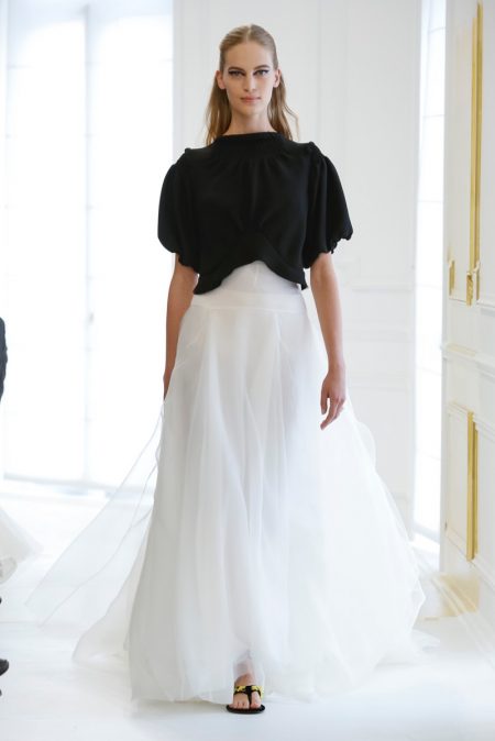 Dior Goes Relaxed for Fall 2016 Haute Couture