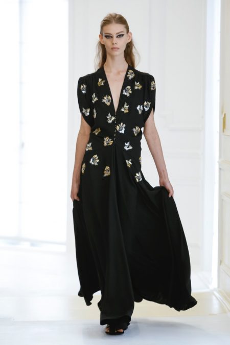 Dior Goes Relaxed for Fall 2016 Haute Couture