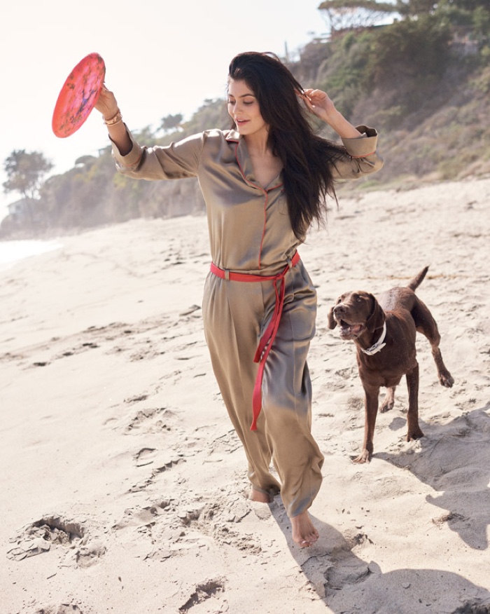 Kylie Jenner hits the beach in a loose-fitting jumpsuit