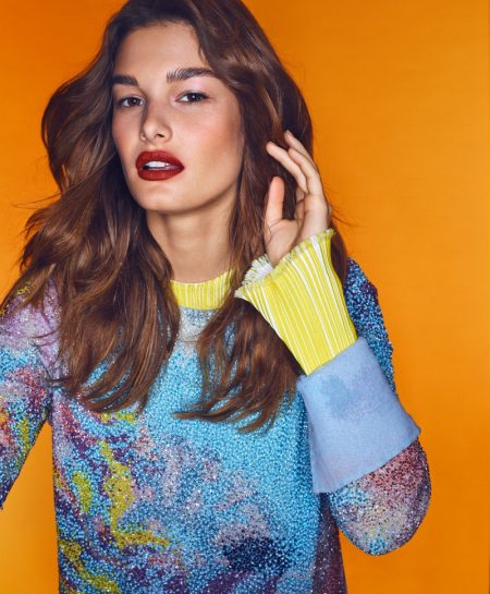 Ophelie Guillermand Steps Up Her Selfie Game for Vogue Mexico
