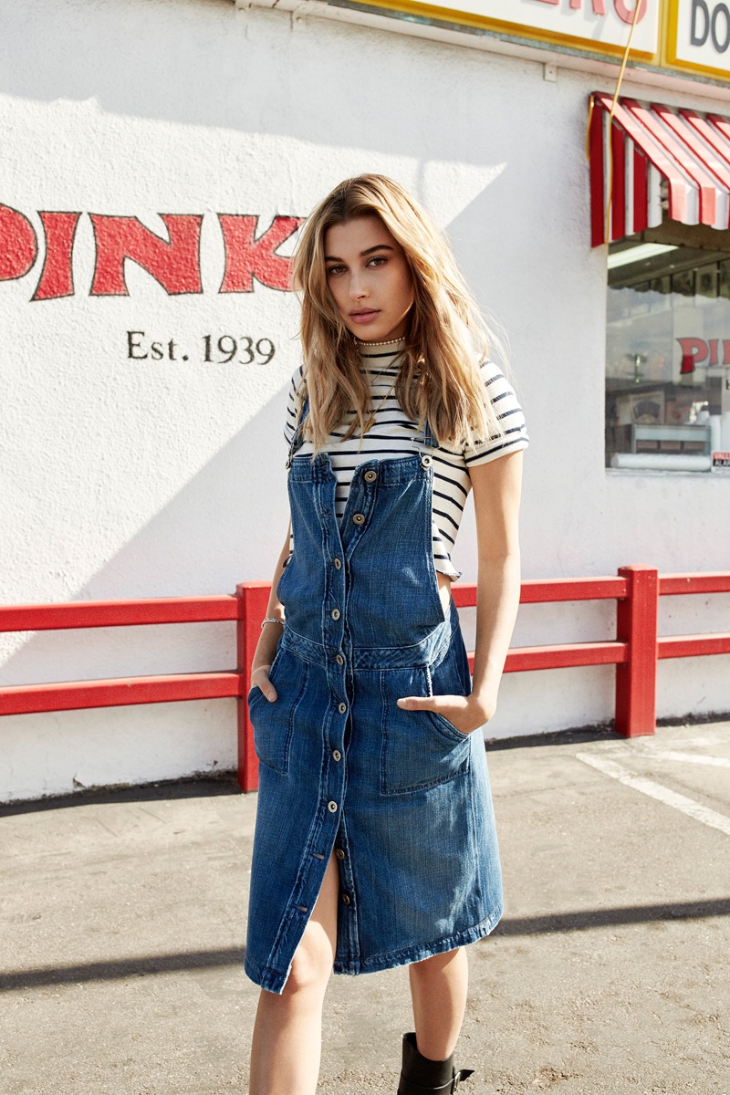 Hailey Baldwin wears overall dress in Tommy Hilfiger Denim's fall-winter 2016 campaign